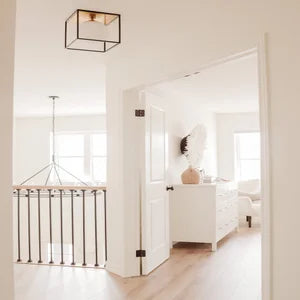 Sutton Chandelier Chandelier Troy Lighting