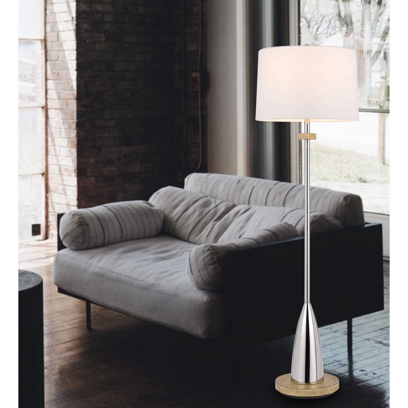 150W 3 WAY LOCKPORT METAL FLOOR LAMP WITH RUBBER WOOD BASE