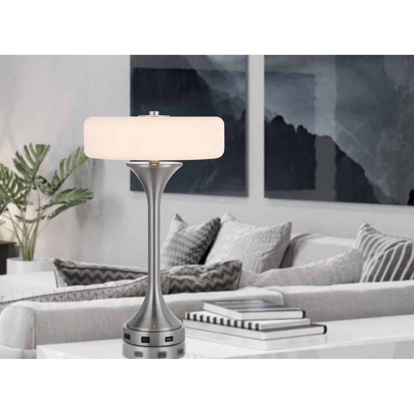 ESPOO 25W X 3 METAL DESK/TABLE LAMP WITH FROSTED GLASS SHADE Table Lamp Cal Lighting