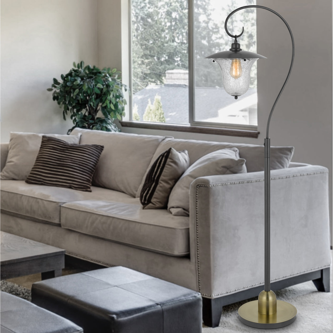 60W WALCOTT DOWNBRIDGE LANTERN METAL FLOOR LAMP WITH BUBBLED GLASS SHADE Floor Lamp Cal Lighting