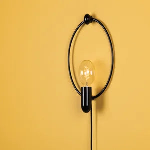 Darcy Plug-In Sconce