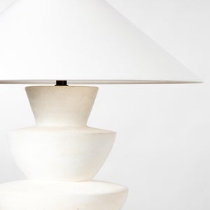 Kamas Table Lamp