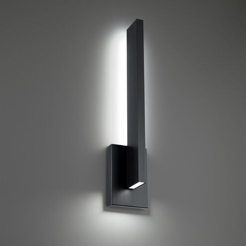 Mako Outdoor Wall Light in 4000K LED 22 inch Black Exterior Modern Forms