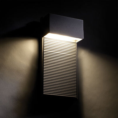 Hiline LED Black Outdoor Wall Light 8in Exterior Modern Forms